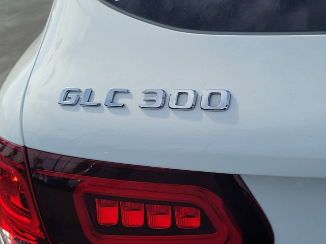 Used 2021 Mercedes-Benz GLC 300 image 24