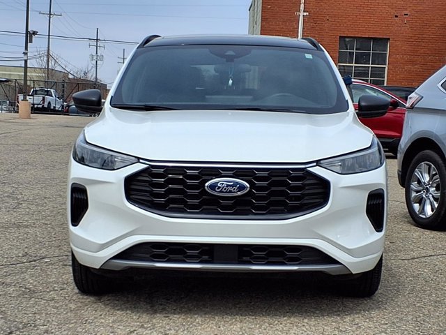 Certified 2024 Ford Escape ST-Line w/ Tech Pack #1 image 4