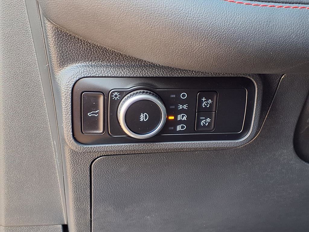 Certified 2025 Ford Explorer ST-Line image 6