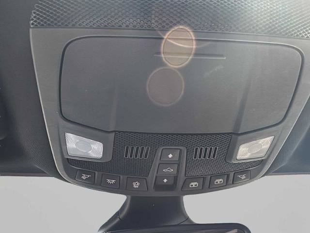 Certified 2024 Ford Edge ST-Line w/ Class II Trailer Tow Package AWD/4WD image 20