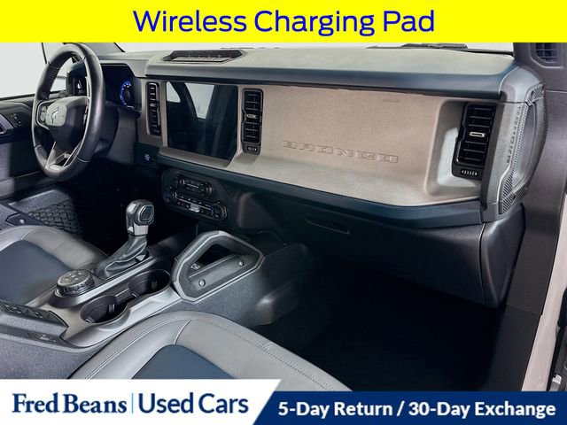 Certified 2024 Ford Bronco Outer Banks w/ Sasquatch Package AWD/4WD image 32