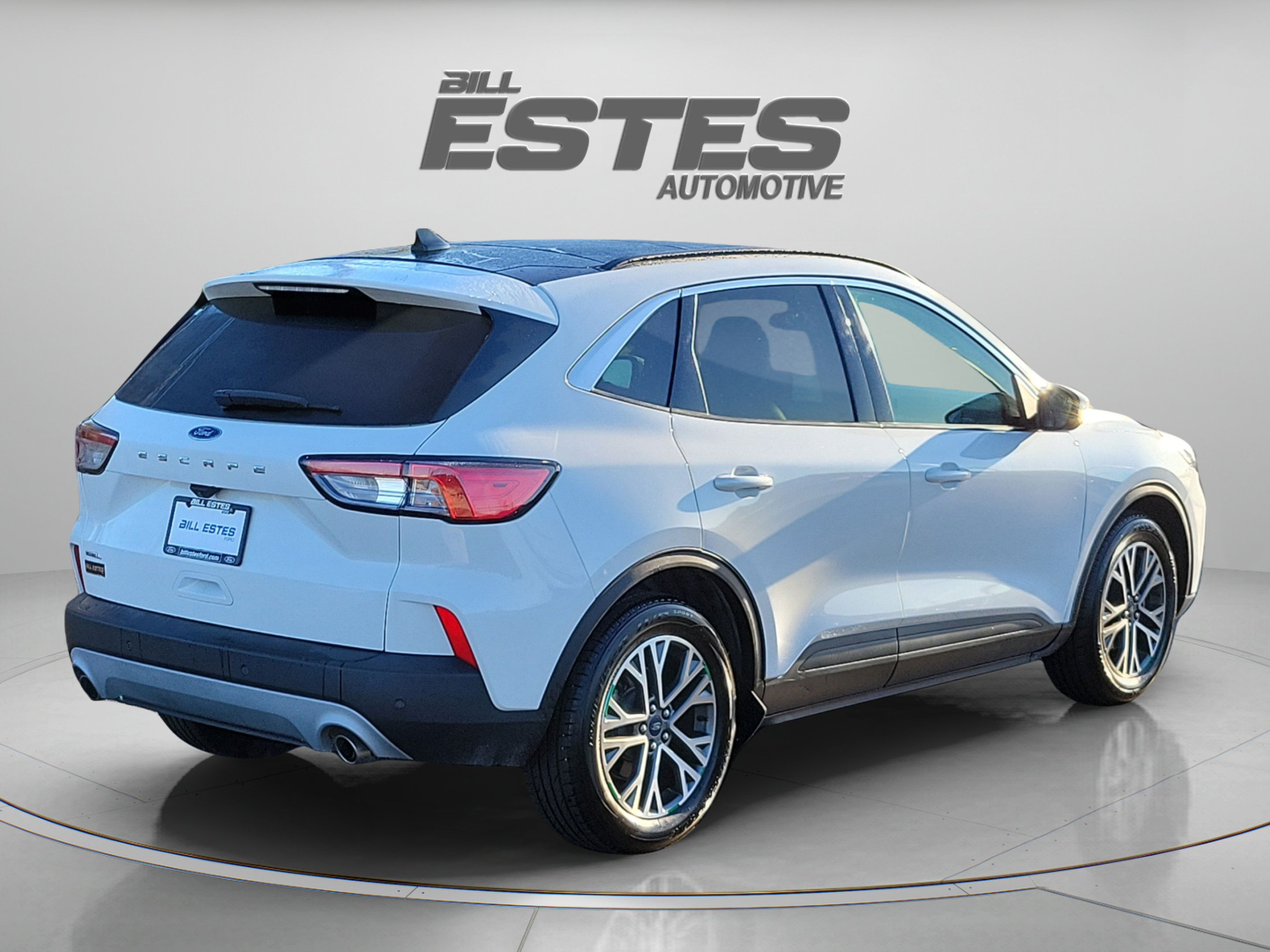 Certified 2022 Ford Escape SEL FWD image 4