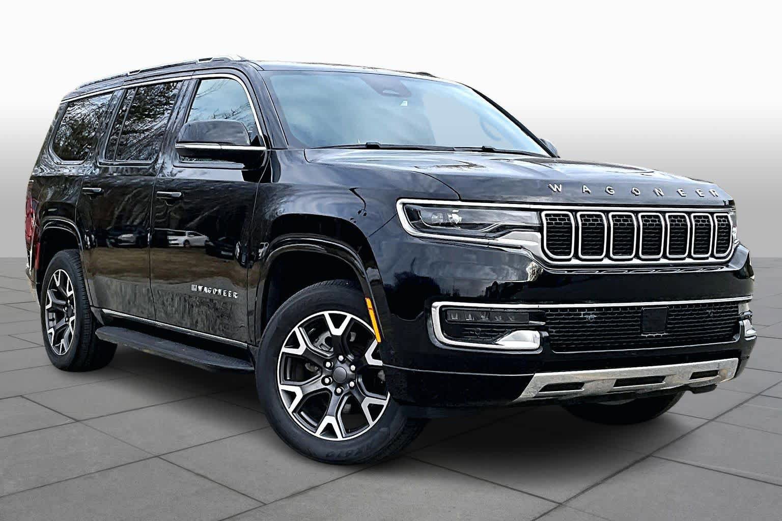 Used 2024 Jeep Wagoneer Series III w/ Flexible Seating Group AWD/4WD image 3