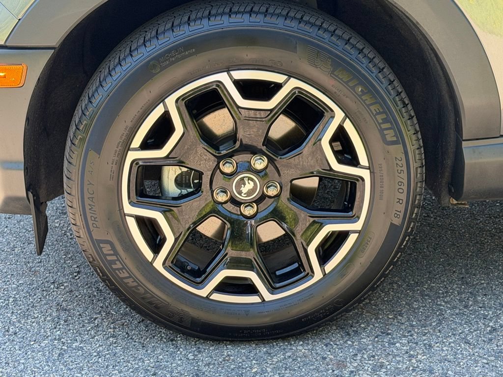Certified 2025 Ford Bronco Sport Outer Banks w/ Outer Banks Tech Package+ AWD/4WD image 25