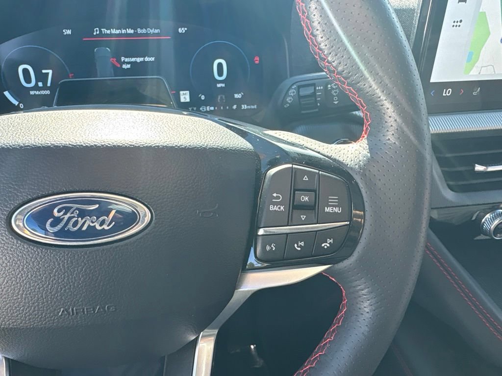 Certified 2025 Ford Explorer ST-Line w/ ST-Line Street Pack AWD/4WD image 29