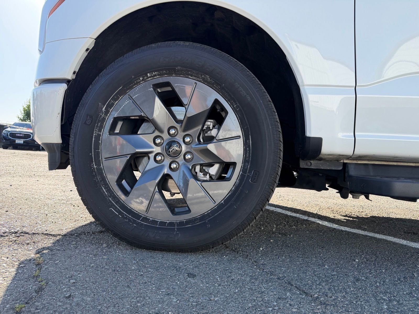 Certified 2022 Ford F150 Lightning Lariat AWD/4WD image 9