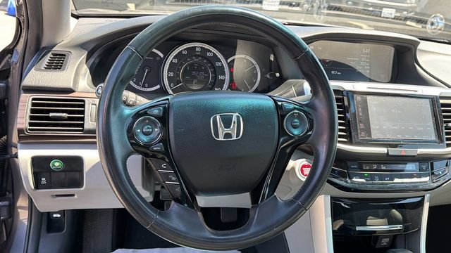 Used 2017 Honda Accord EX-L image 20