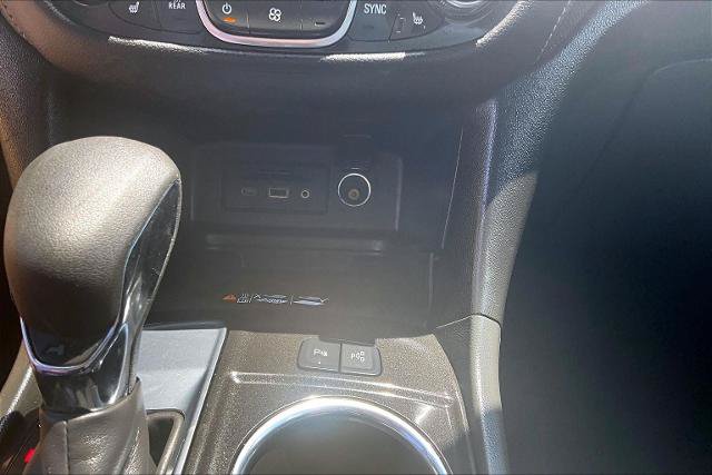 Used 2022 Chevrolet Equinox Premier FWD image 32