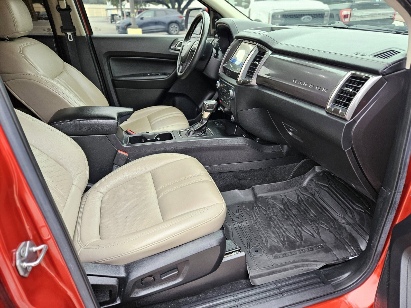 Certified 2019 Ford Ranger Lariat w/ Equipment Group 501A Mid image 13