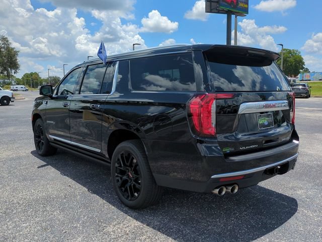 Used 2023 GMC Yukon XL Denali AWD/4WD image 7
