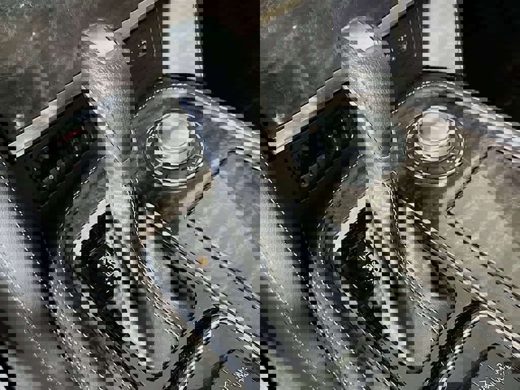 Used 2022 Nissan Armada Platinum image 22