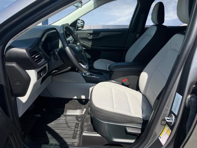 Certified 2025 Ford Escape Active FWD image 10