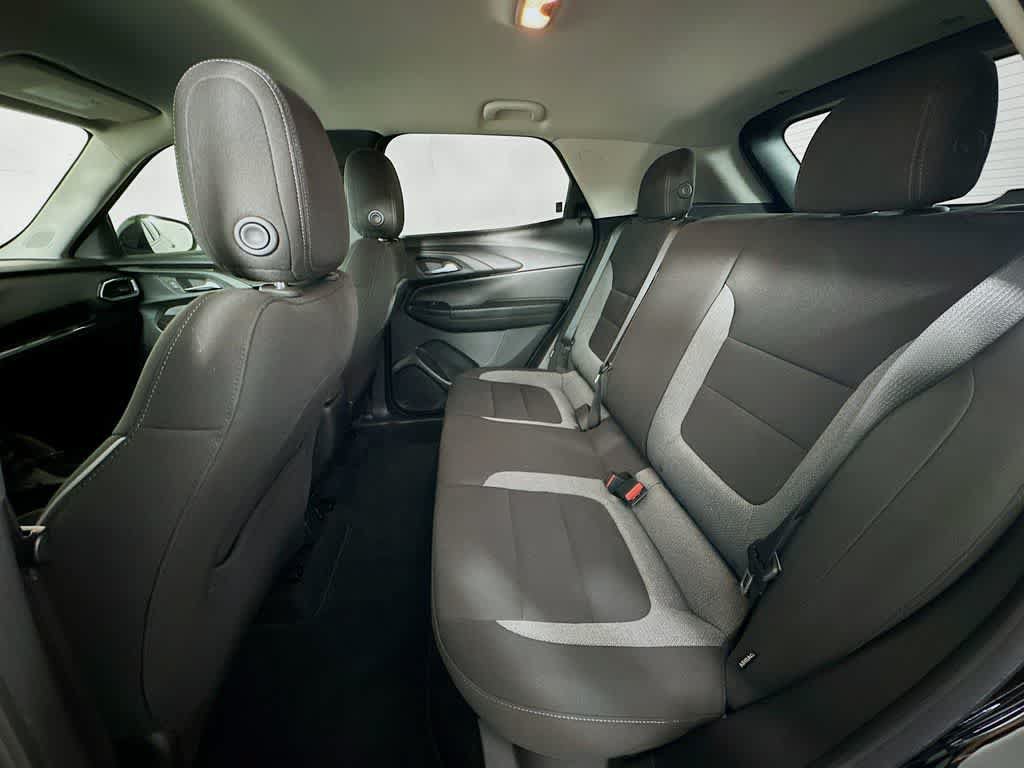 Used 2023 Chevrolet TrailBlazer LT w/ Convenience Package FWD image 13