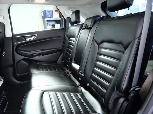 Certified 2024 Ford Edge SEL w/ Convenience Package AWD/4WD image 12