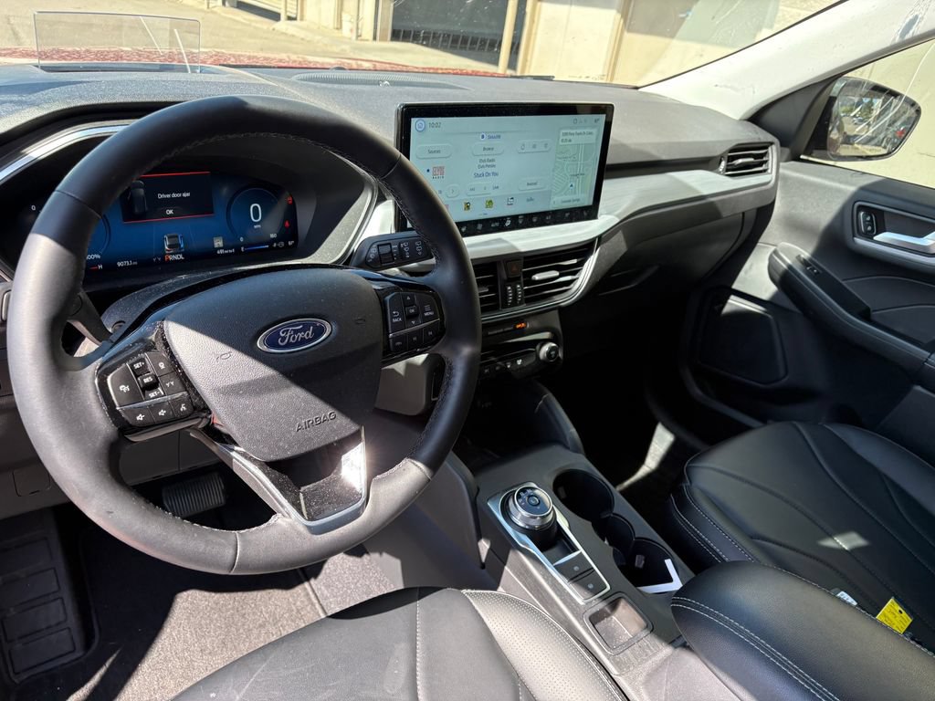 Certified 2026 Ford Escape Platinum w/ Premium Technology Package AWD/4WD image 19