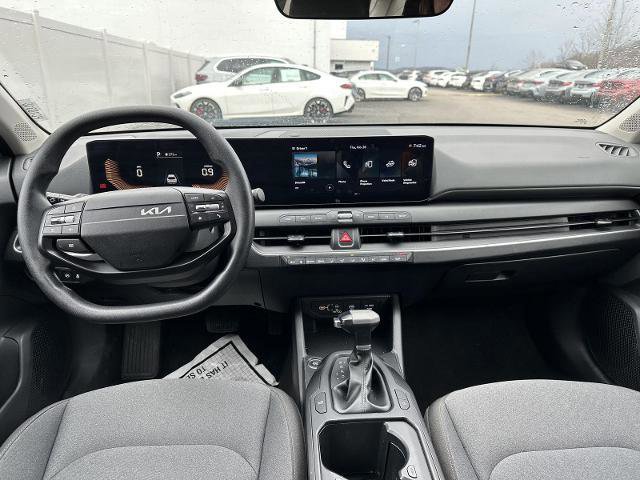 Used 2025 Kia K4 image 18