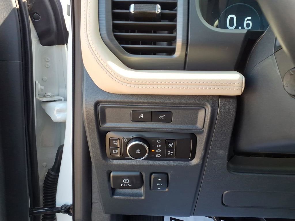 Certified 2024 Ford Expedition Platinum AWD/4WD image 17