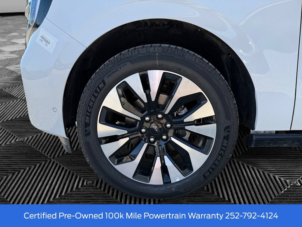 Certified 2025 Ford Expedition Max Platinum w/ Driver's Package AWD/4WD image 14