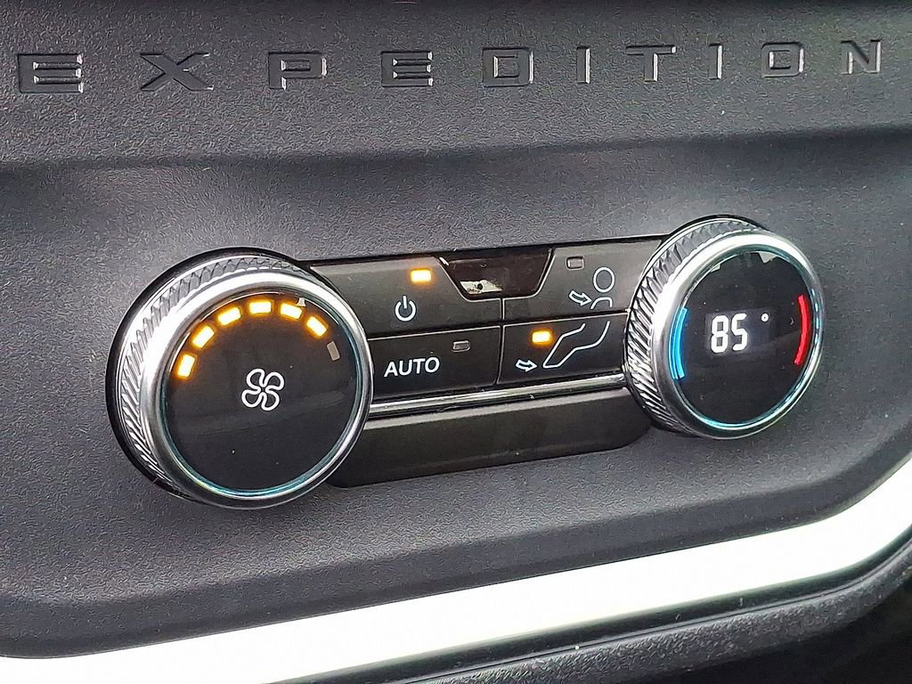 Certified 2025 Ford Expedition Max Active image 11