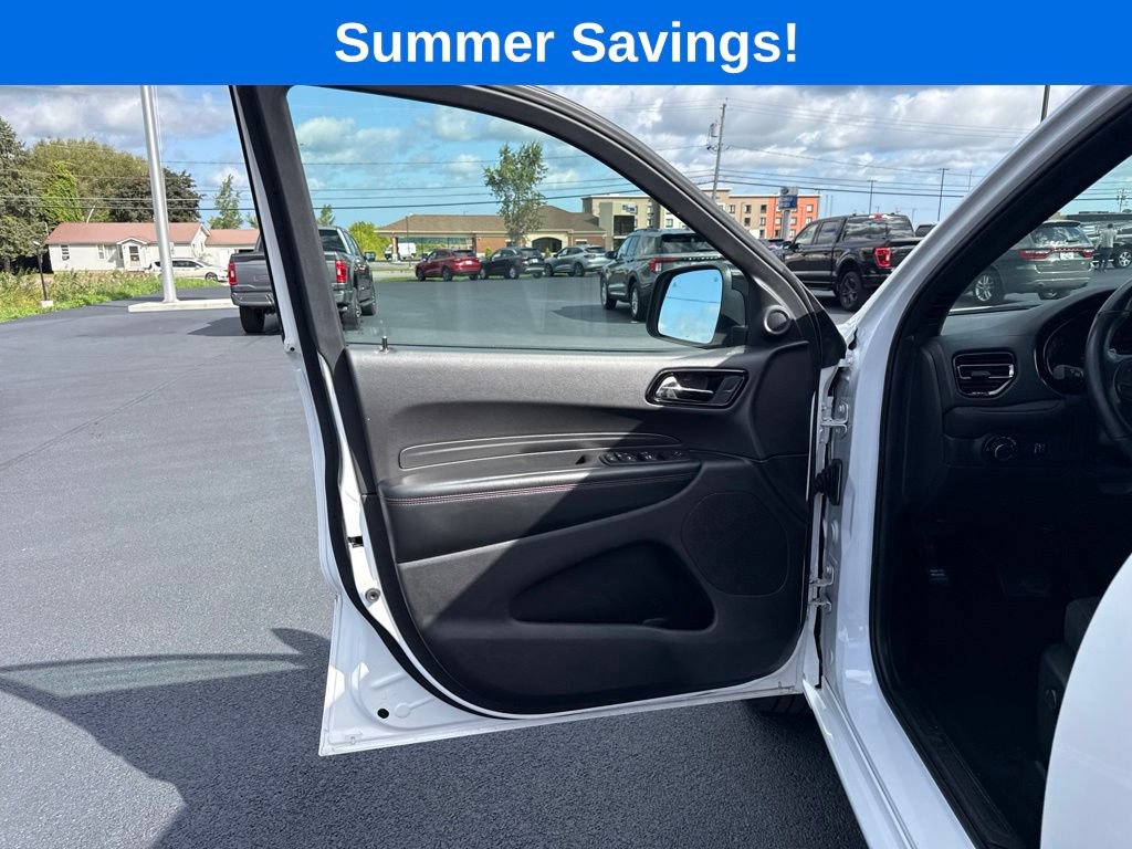 Used 2025 Dodge Durango GT AWD/4WD image 20