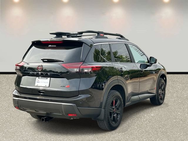 Used 2025 Nissan Rogue SV AWD/4WD image 5