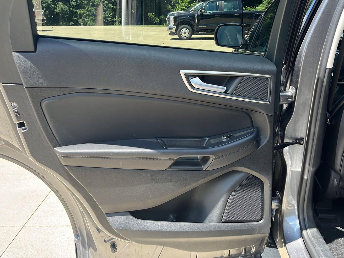 Certified 2024 Ford Edge SEL w/ Convenience Package AWD/4WD image 22
