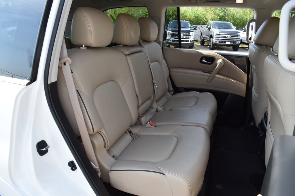 Used 2024 Nissan Armada SV w/ Cargo Package AWD/4WD image 30