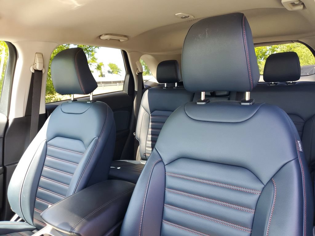 Certified 2024 Ford Edge SEL w/ Sport Appearance Package AWD/4WD image 13
