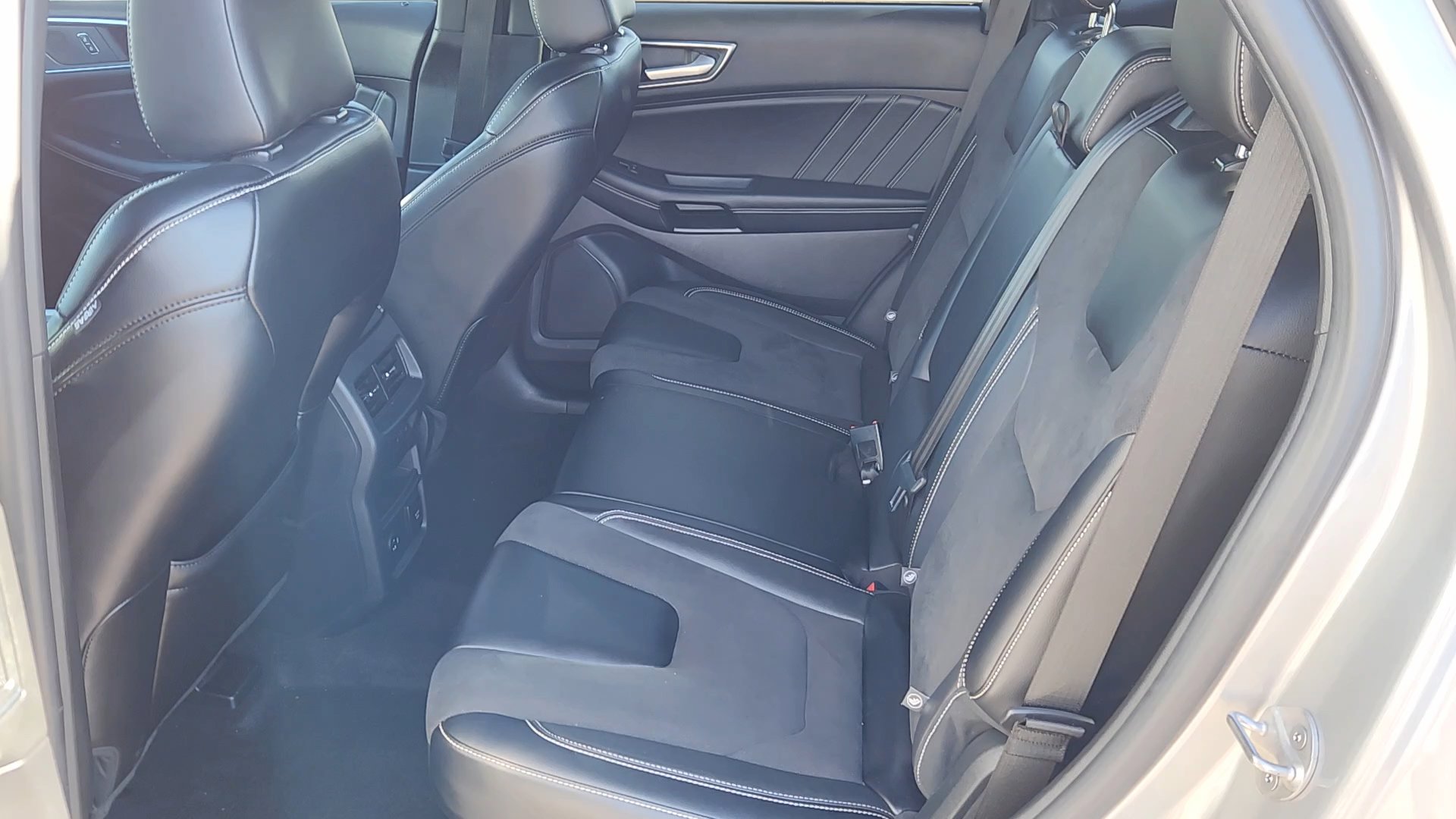 Certified 2022 Ford Edge ST w/ Equipment Group 401A image 13