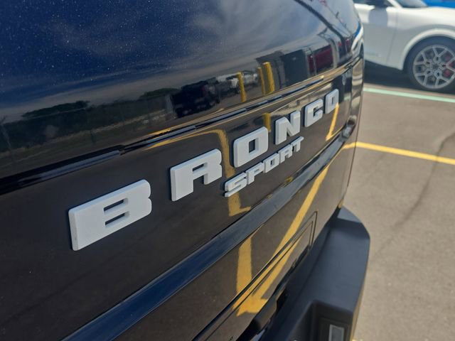 Certified 2023 Ford Bronco Sport Outer Banks w/ Tech Package AWD/4WD image 7
