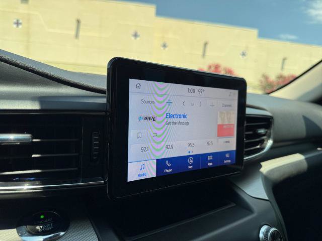 Certified 2020 Ford Explorer XLT w/ Equipment Group 202A RWD image 26