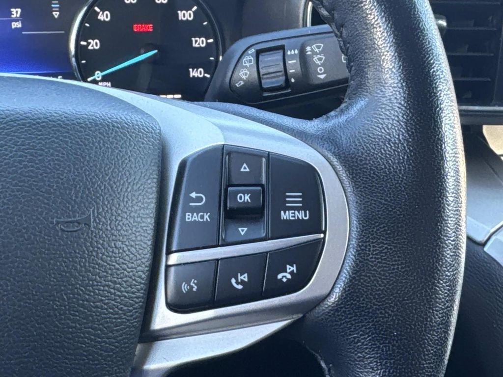 Certified 2022 Ford Explorer XLT w/ Equipment Group 202A image 23