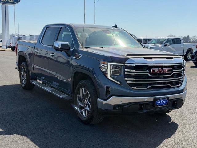 Used 2024 GMC Sierra 1500 SLT w/ SLT Premium Plus Package AWD/4WD image 3