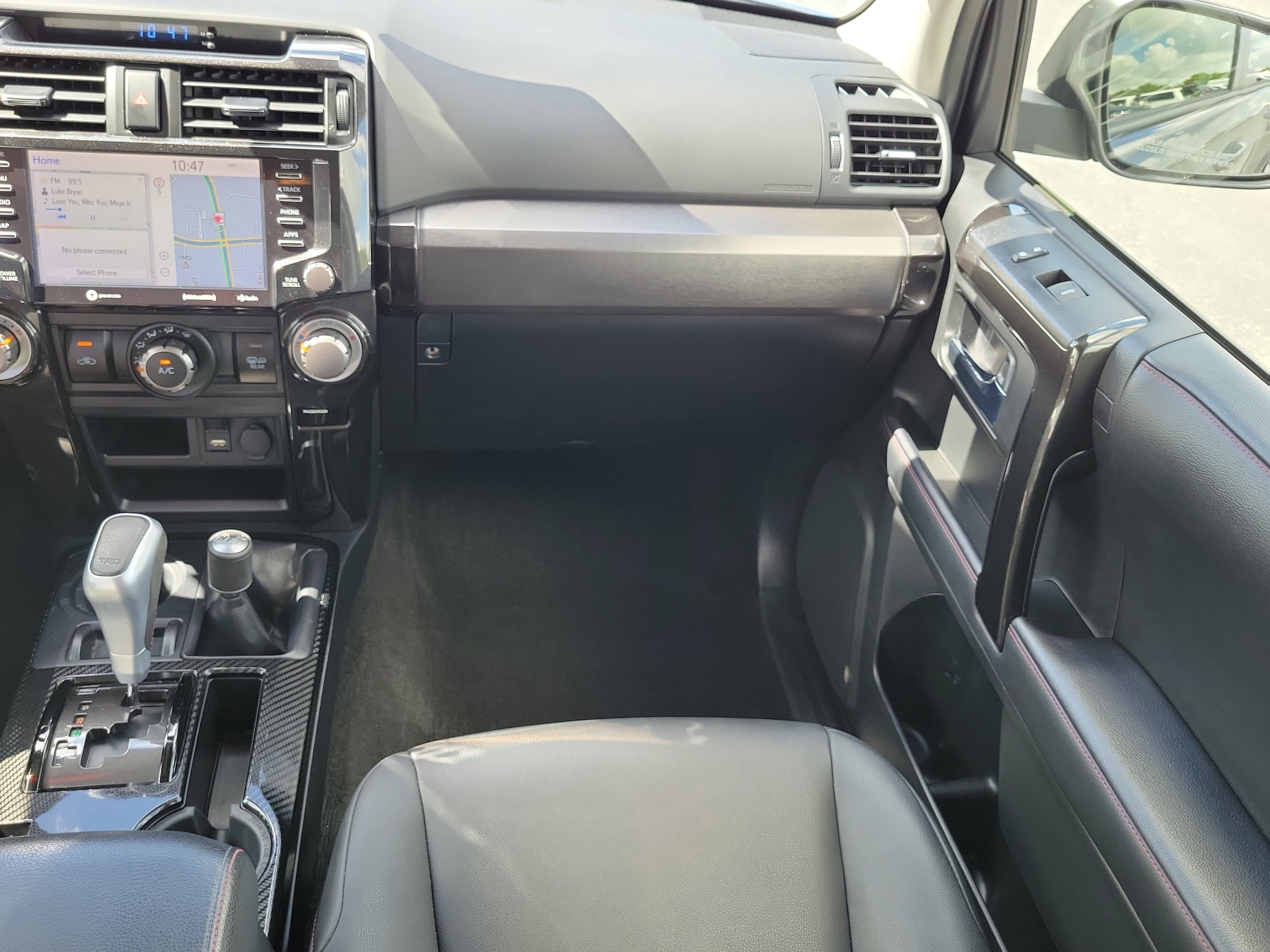 Used 2021 Toyota 4Runner TRD Off-Road Premium w/ Moonroof Package AWD/4WD image 15