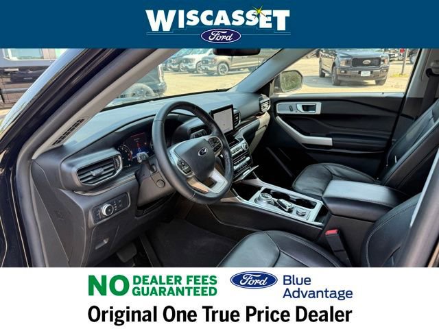 Certified 2022 Ford Explorer Limited w/ Equipment Group 301A image 11