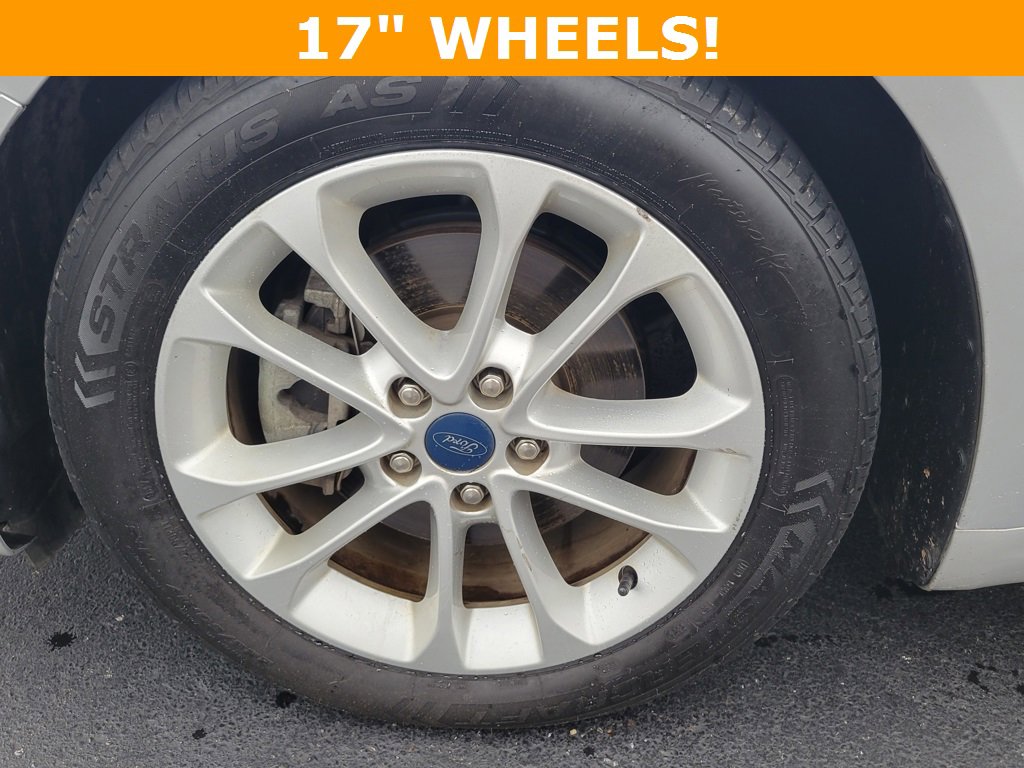 Certified 2019 Ford Fusion SE image 5