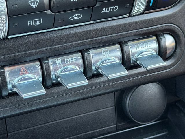 Certified 2019 Ford Mustang Premium RWD image 28