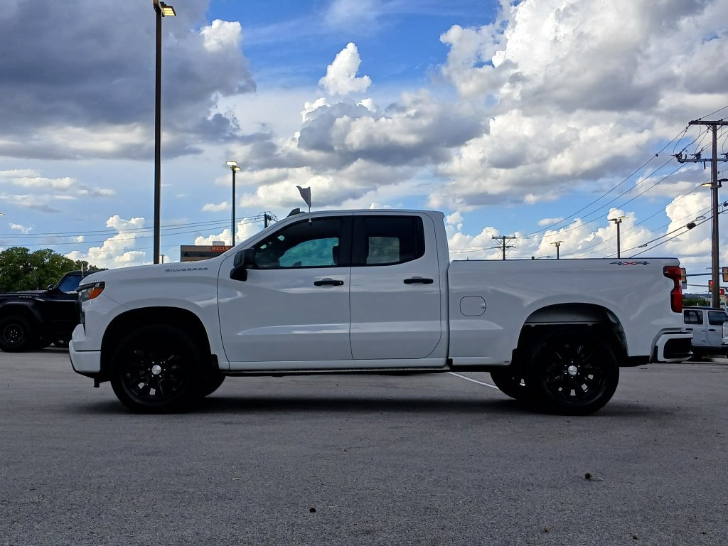 Used 2024 Chevrolet Silverado 1500 Custom AWD/4WD image 6