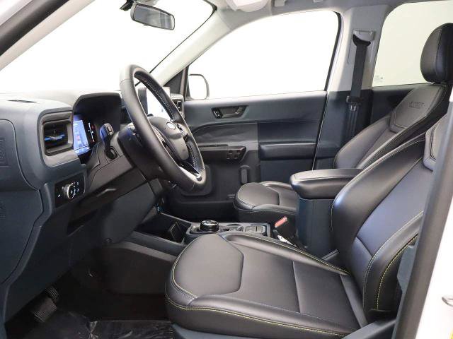 Certified 2025 Ford Maverick Lobo AWD/4WD image 35