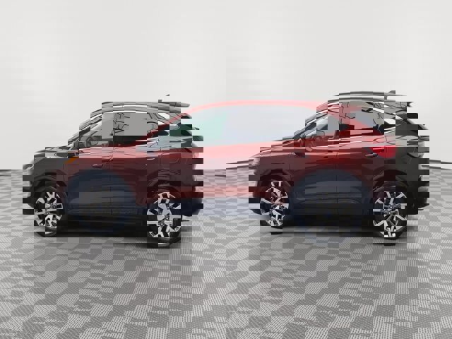 Certified 2021 Ford Escape Titanium w/ Class II Trailer Tow Package image 2