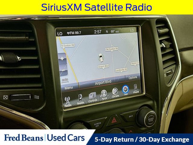 Used 2017 Jeep Grand Cherokee Limited AWD/4WD image 17