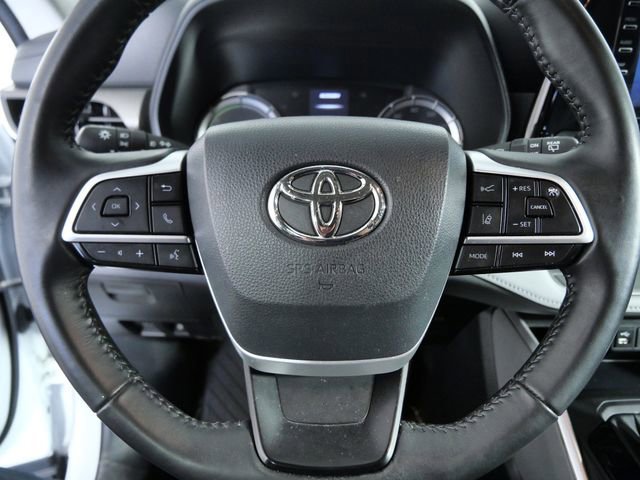 Used 2022 Toyota Highlander LE AWD/4WD image 21