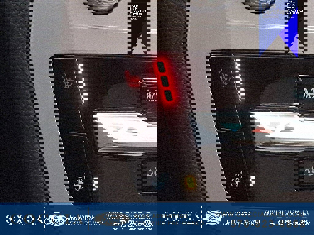 Certified 2023 Ford Explorer XLT w/ Equipment Group 202A image 26