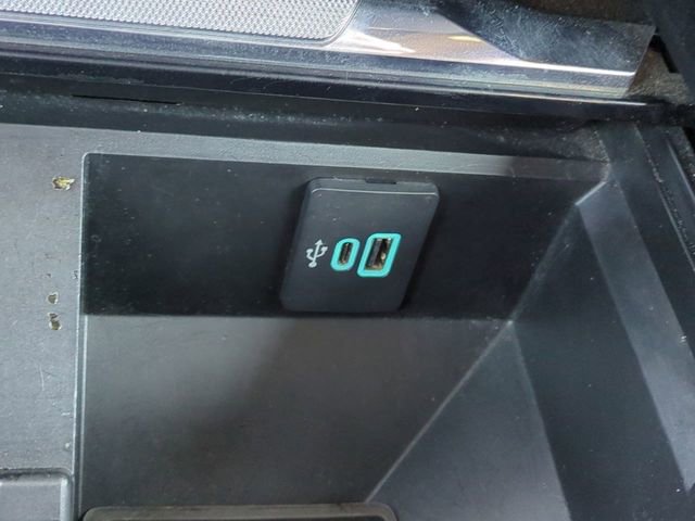 Certified 2023 Ford F350 King Ranch AWD/4WD image 23