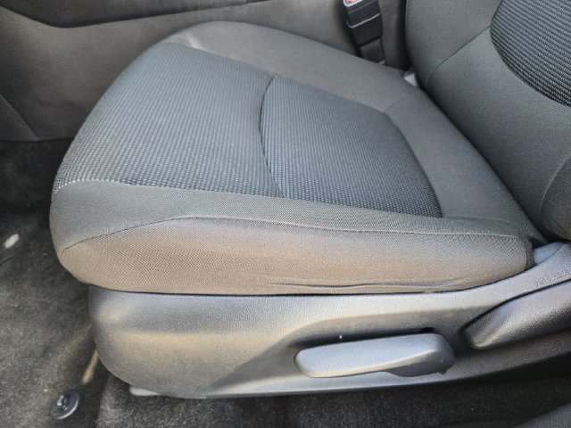 Used 2024 Toyota RAV4 LE FWD image 24