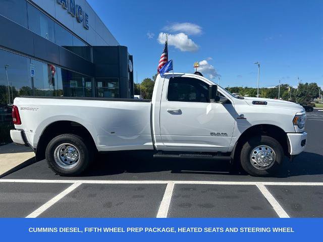 Used 2022 RAM 3500 Big Horn w/ Level C Equiment Group AWD/4WD image 4