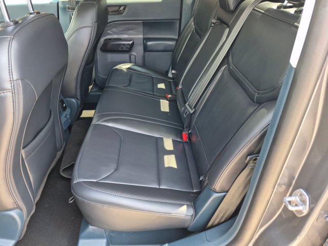 Certified 2024 Ford Maverick Lariat w/ Black Appearance Package FWD image 24