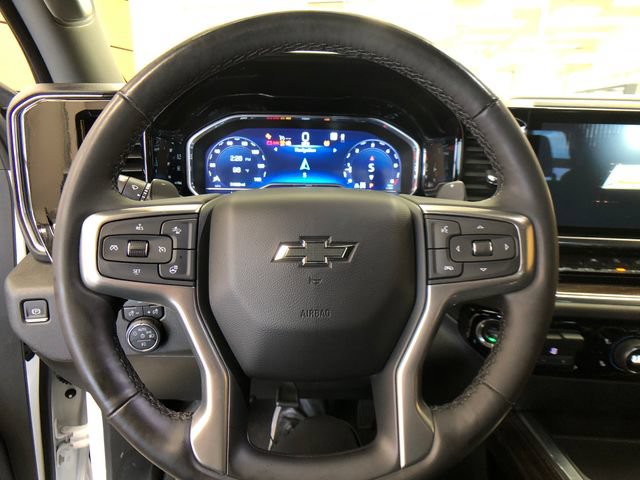 Used 2023 Chevrolet Silverado 1500 RST AWD/4WD image 13