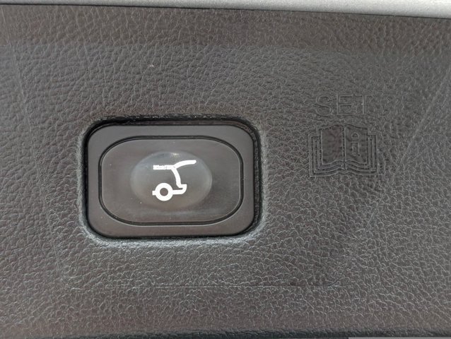 Certified 2023 Ford Edge Titanium w/ Equipment Group 301A AWD/4WD image 22