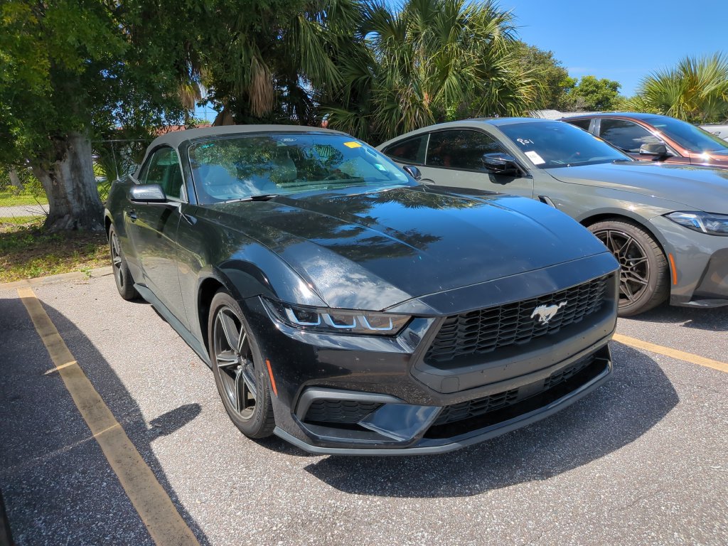 Certified 2024 Ford Mustang Premium RWD image 2